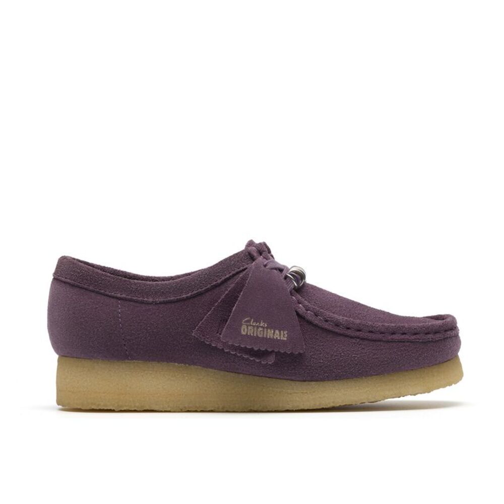 Clarks Womens Wallabee Purple Shoes (NWT)